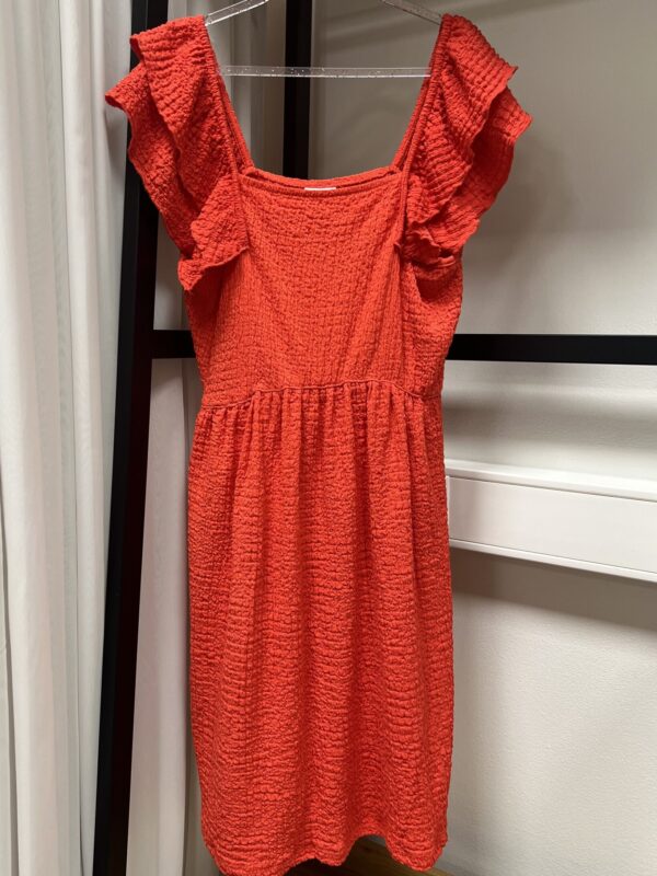 Punane tekstuurne kleit (EU 152 / 11–12 a)